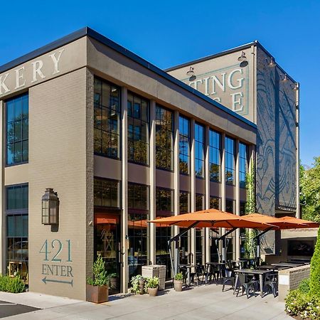 Meeting House Boutique Hotel Falls Church Exterior photo